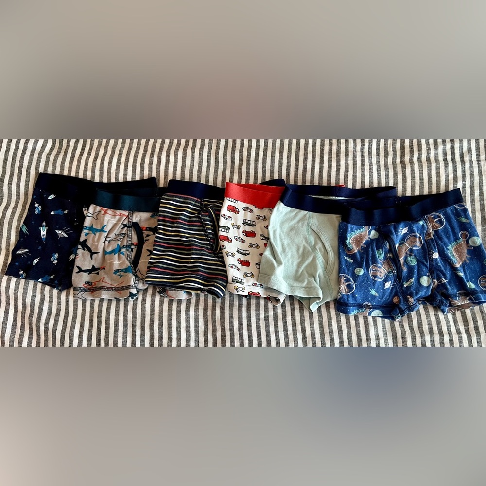 Cat & Jack Boys 4T Boxer Briefs (6)